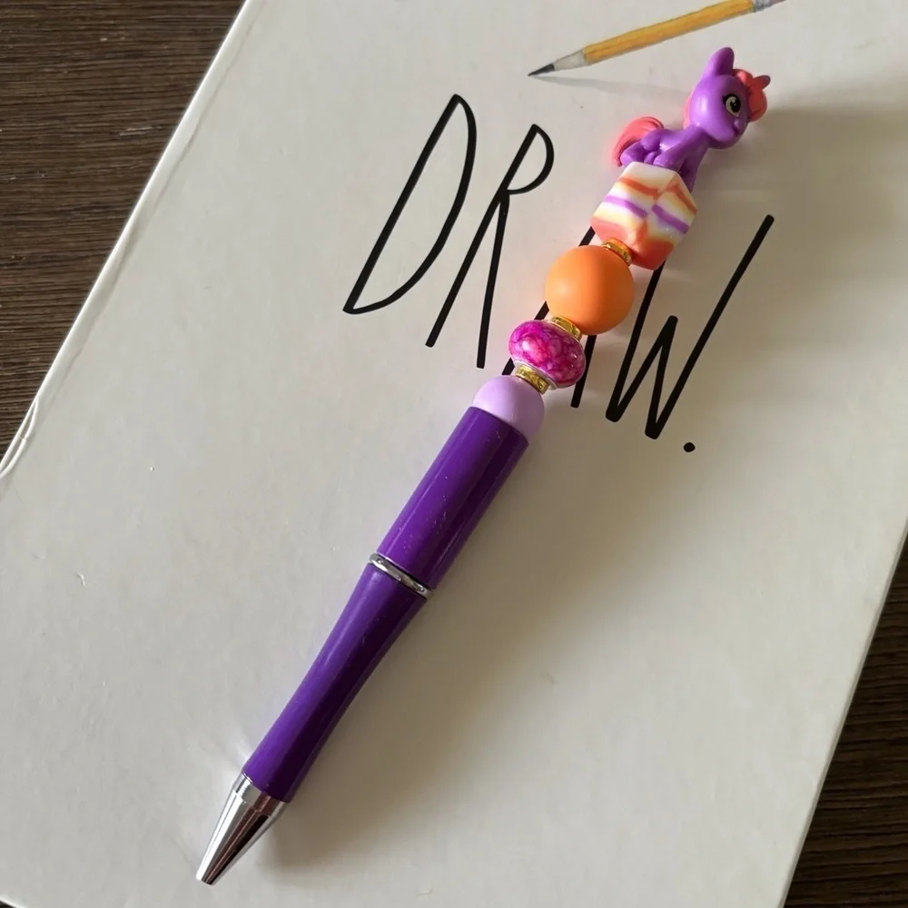 My Little Pony: Valor Valentine handmade beaded pen